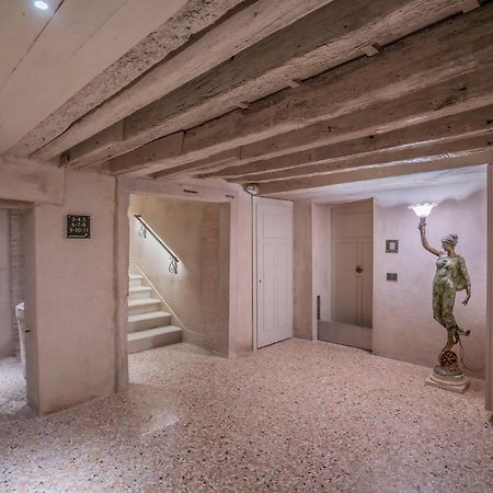 Corte Rubbi 8 Luxury Two-Bedroom Apartment -Dimora Italia - Venice Luaran gambar
