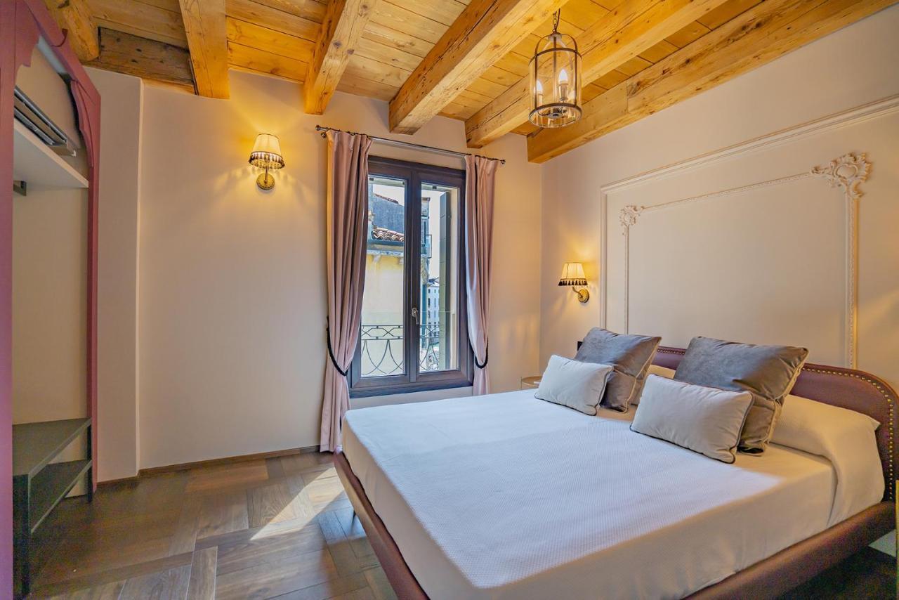 Corte Rubbi 8 Luxury Two-Bedroom Apartment -Dimora Italia - Venice Luaran gambar
