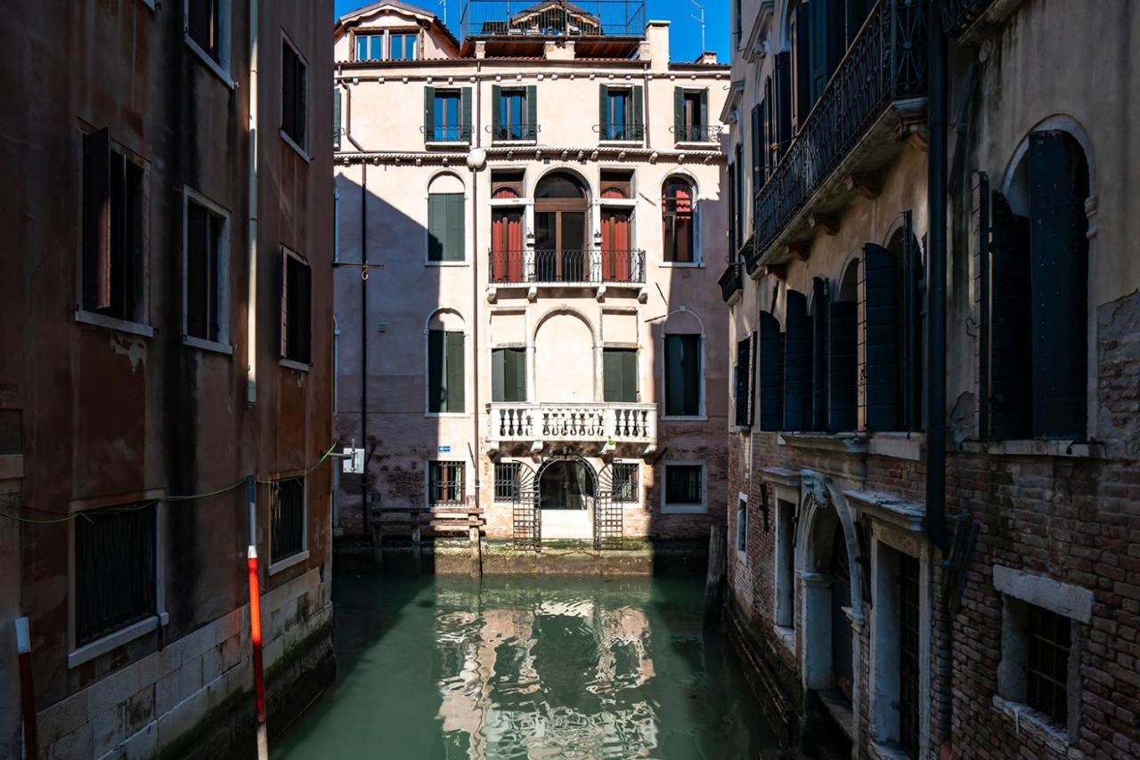 Corte Rubbi 8 Luxury Two-Bedroom Apartment -Dimora Italia - Venice Luaran gambar